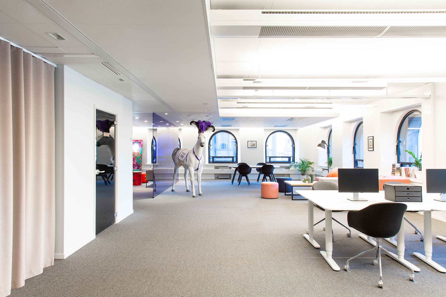 Netlight公司位于芬兰赫尔辛基的新办公室设计(A Look Inside Netlight’s Eclectic Helsinki Office)