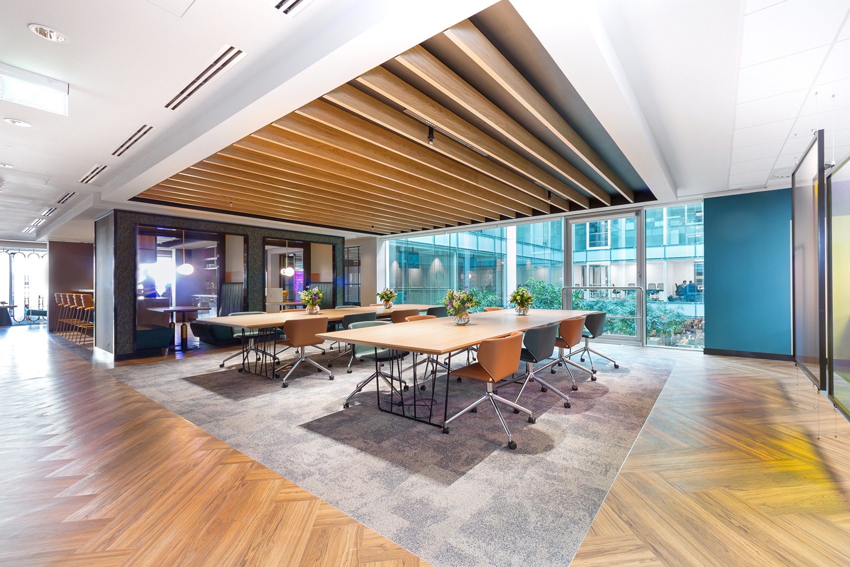 Landmark Space公司位于伦敦牛津街的新办公室设计(A Tour of Landmark Space’s Modern London Office)