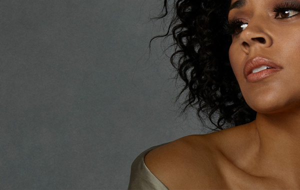 The Retouching Series: Backdrops – The Portrait Masters