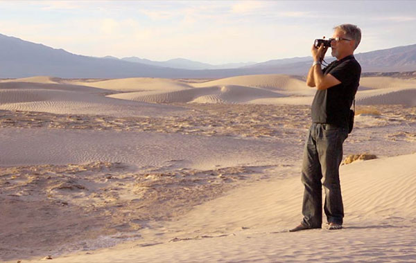 Travel Photography: Desert Road Trip + Subtitle