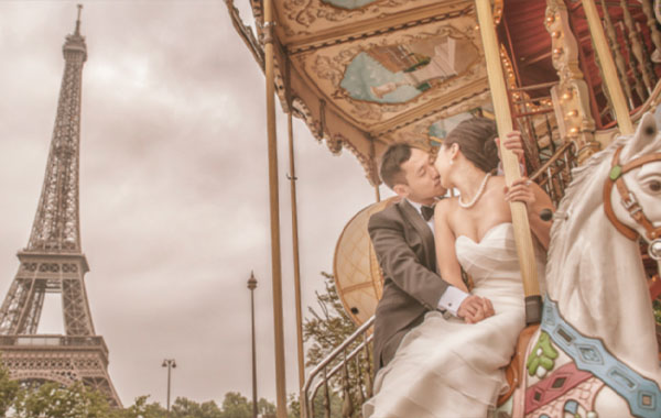 Different Light Sources to Create Gorgeous Pictures in Wedding Ceremony