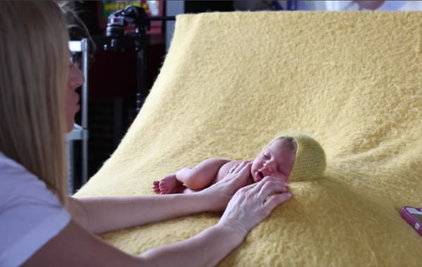 Ultimate Newborn Photography Tutorial with Stephanie Cotta – Fstoppers