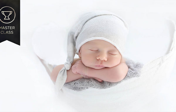 Newborns: Props and Posing by Ana Brandt
