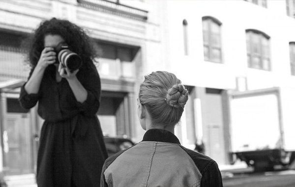 Photographing Challenging Features by Lindsay Adler – CreativeLive