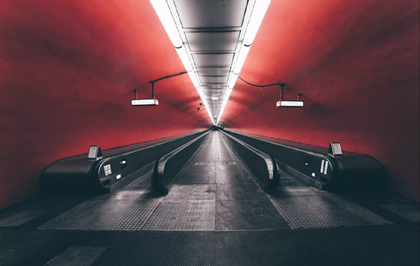 Finding Unique Shots in a Saturated City by David Perry