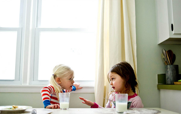 拍出独特的家庭摄影视频教程-Family Photography: Photojournalism in the Home with Kirsten Lewis