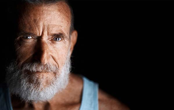 Powerful Portraits using Mirrorless Cameras by Miguel Quiles