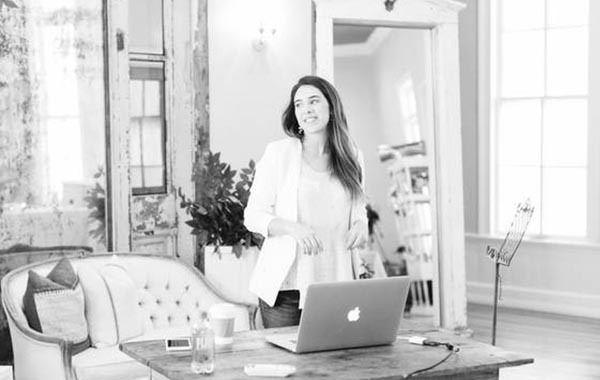 公司法人需要知道的法律知识-CreativeLive – Legal Steps Every Business Owner Should Take