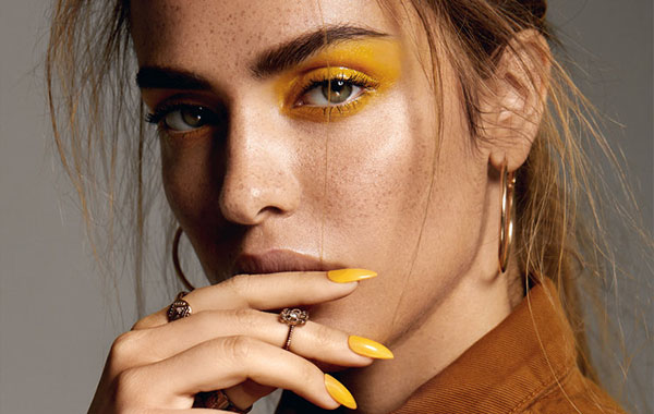 拍摄完美美女照片基础视频教程-The Foundation Of Beauty – Tina Eisen