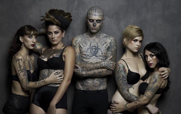 纹身男女裸体杂志摄影教程-Learnfromjoeyl-Zombie Boy Magazine Photoshoot