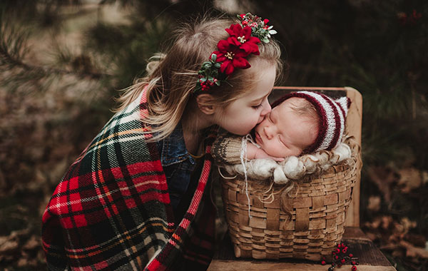 婴儿新生儿户外拍摄视频教程-Newborn Outdoor