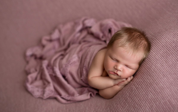 新生儿婴儿照片后期处理调色视频教程-Teaching Video – Newborn Post-Production and Workflow