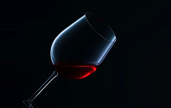 专业葡萄酒红酒摄影视频教程:拍摄和后期制作-Photigy – Wine Photography For Professionals Course: Shooting & Post – Production