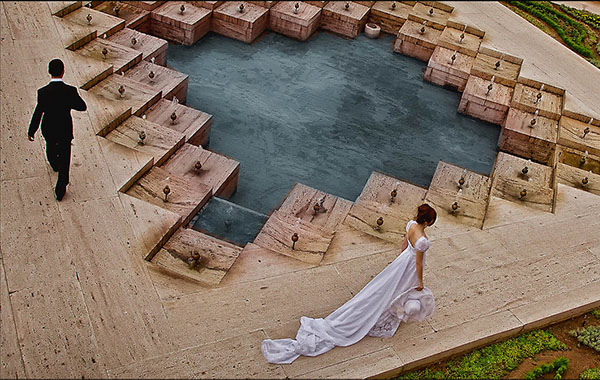 尖端高级时尚婚礼摄影的拍摄及设计专辑视频教程-Shoot & Design Wedding Albums by Yervant – CreativeLive