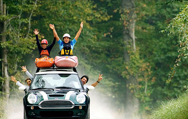 摄影现场教学视频教程-Storytelling on Location by Corey Rich – CreativeLive