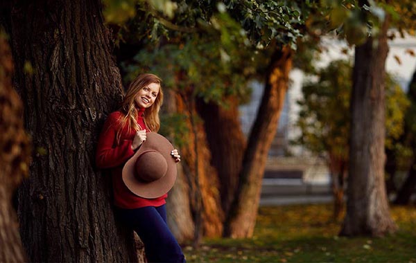 秋季人像公园拍摄摄影视频教程-Isaeva Galina – Autumn Park Photoshoot