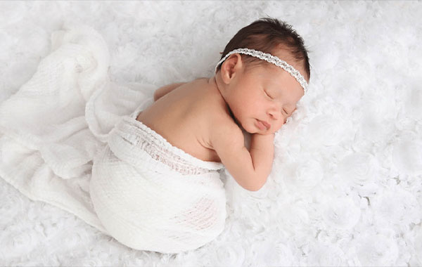 Maternity Photography 101 by Ana Brandt