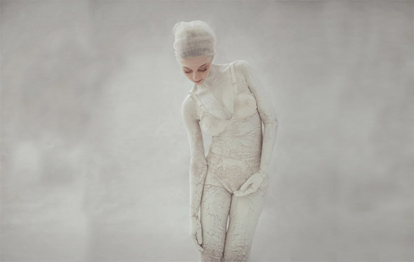 人体彩绘造型拍摄摄影视频教程-Styling: Body Paint with Sue Bryce