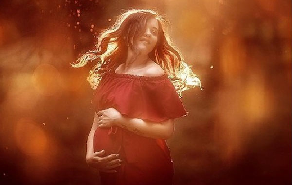 孕妇摄影照片后期处理调色修饰视频教程-Maternity Photography: Post Processing Video Series