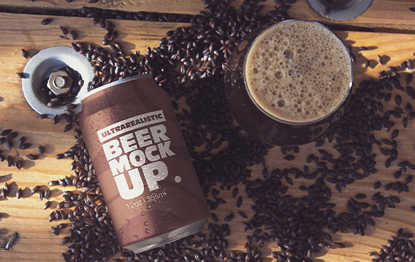 黑麦芽啤酒罐和杯样机-Black Malt Beer Can & Cup Mockup