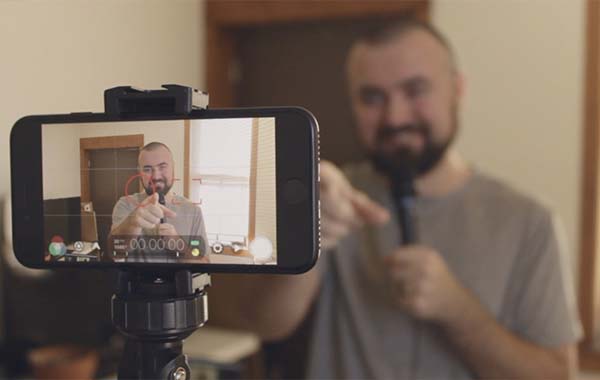 智能手机电影制作:在iPhone和Android上制作专业视频-Smartphone Filmmaking: Create Professional Videos on iPhone and Android with Collin Michael Retkowski