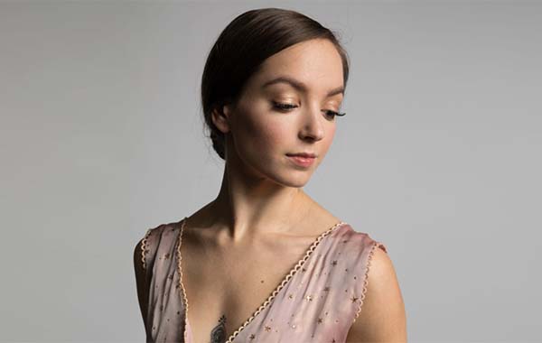 人像摄影大师级课程-简单光源入门视频教程-The Portrait Masters – Studio 101: 06 Getting Started with a Simple Light Source