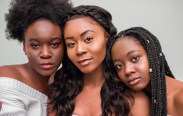 人像摄影视频教程-通过摄影增强有色人种的女人的能力-Empowering Women Of Color Through Photography