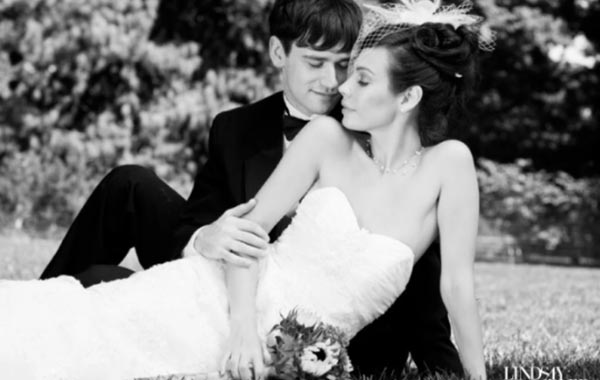 The Bridal Couple Posing Guide by Lindsay Adler