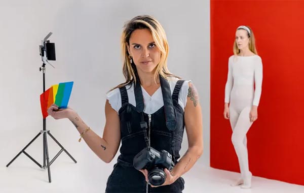 Photography with Natural Light: Capture Expressive Images by Martina Matencio Ruiz Peinado
