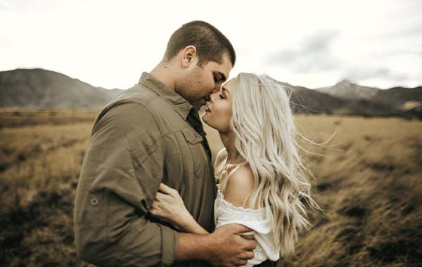 The Connected Couple with April Kraus