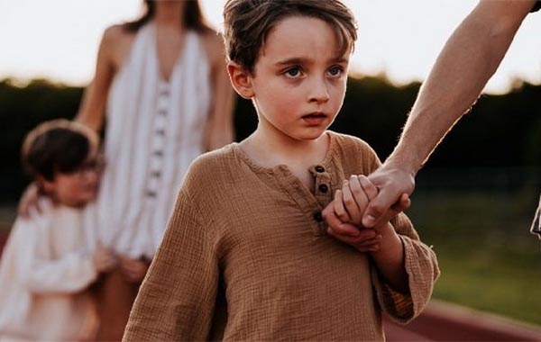 Family Retreat 2021 – Family Love: Photographing Children with Autism by Iris Hu