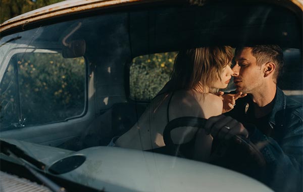 The Heartfelt Approach To Photographing Couples with Chloe Ramirez